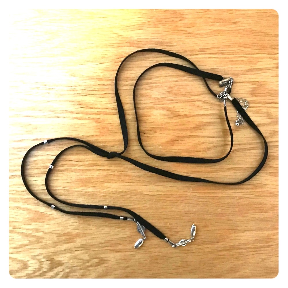 Black American Eagle chocker necklace